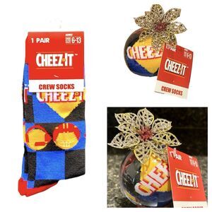Cheez-It 1 Pair Crew Socks In A Christmas Ornament Size 6-12